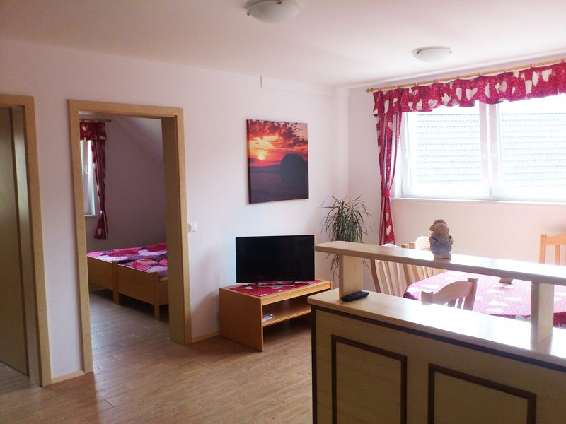 Rdeči apartma