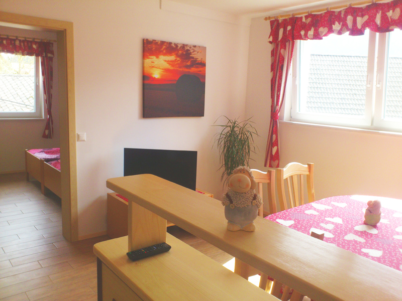 Rdeči apartma